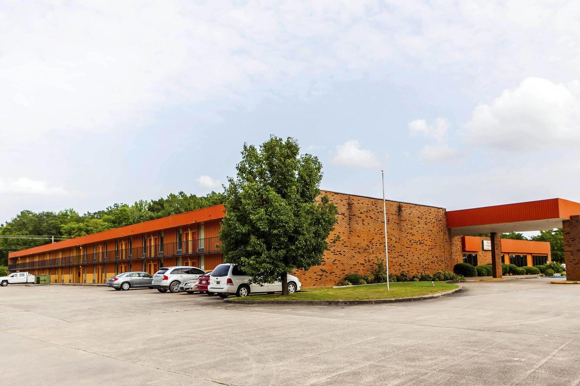 Econo Lodge Inn & Suites Denver Exterior photo